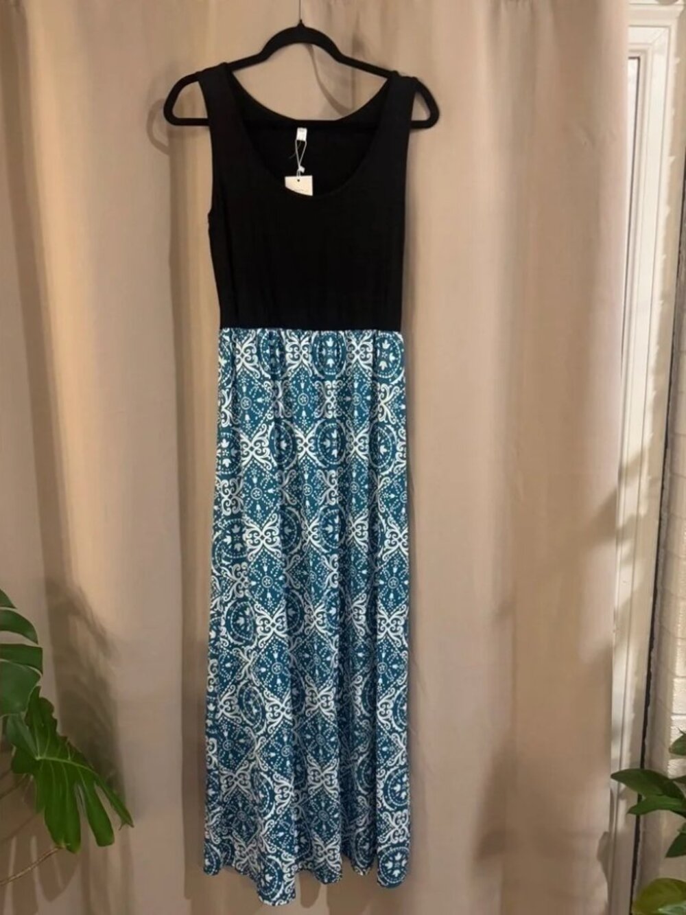 Women’s NWT Sherosa Long Dress